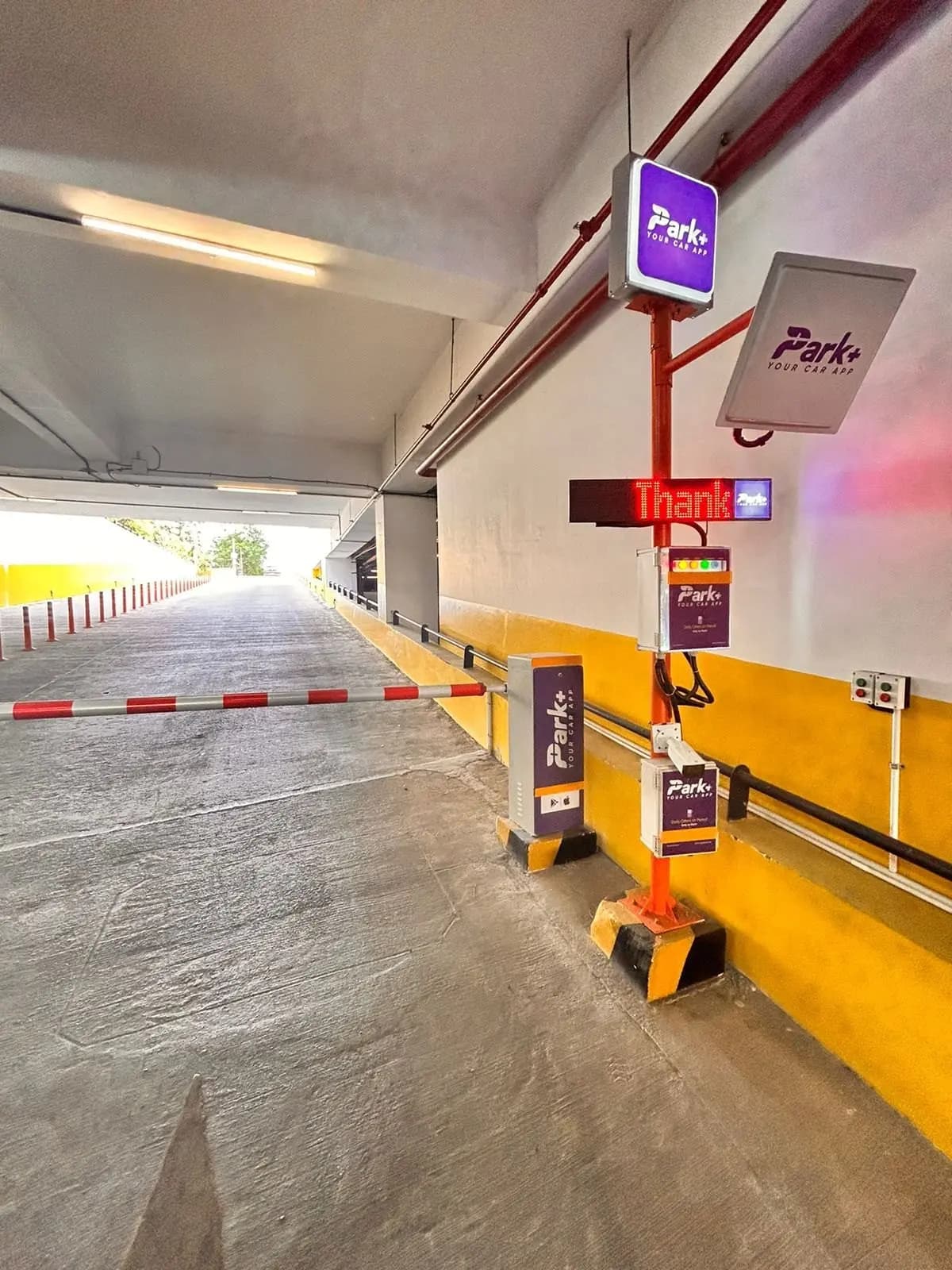 Boom Barrier for Parking